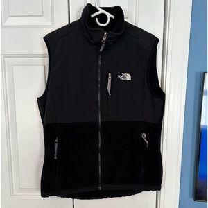 North Face women’s large black vest.